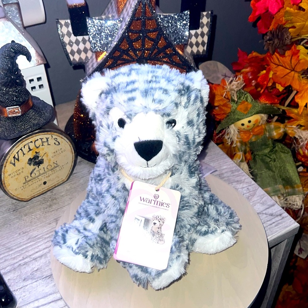 ❣️NWT❣️❄️Snow Leopard 🐆Warmies